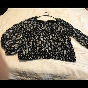 Vince Camuto blouse in size L